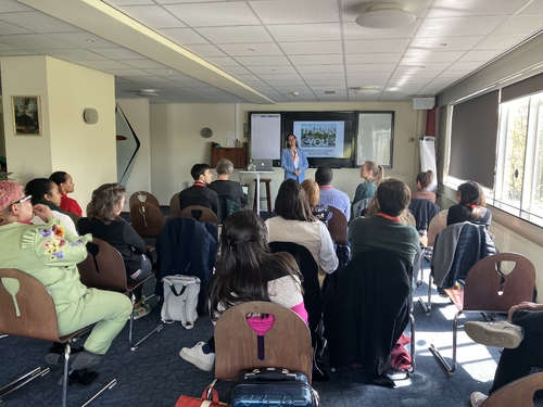 Presentation 'Tourism and Urban Diversity in the UNESCO World Heritage Sites of Sassi di Matera and Amsterdam' by Diana Della Pietra (AMS Institute Scientific Conference - Reinventing the City, April 23, 2024)